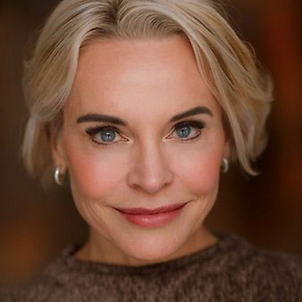 File:CR922 Image4.jpg