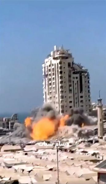 File:SESOTT174 Image22.jpg