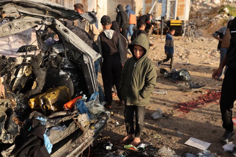 File:SESOTT182 Image6.jpg